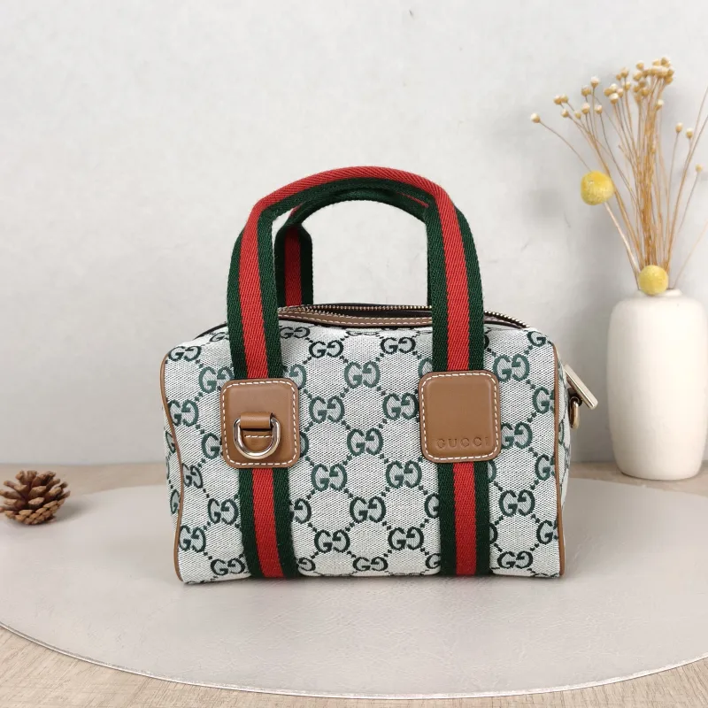 GUCCI Crossbody Bag GG Collection Green Canvas Mini 20 × 13 × 13 cm