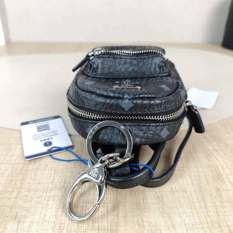 MCM Charm Charm Black Canvas 9.5 × 4.5 × 11.5 cm — detail view 8 of 8