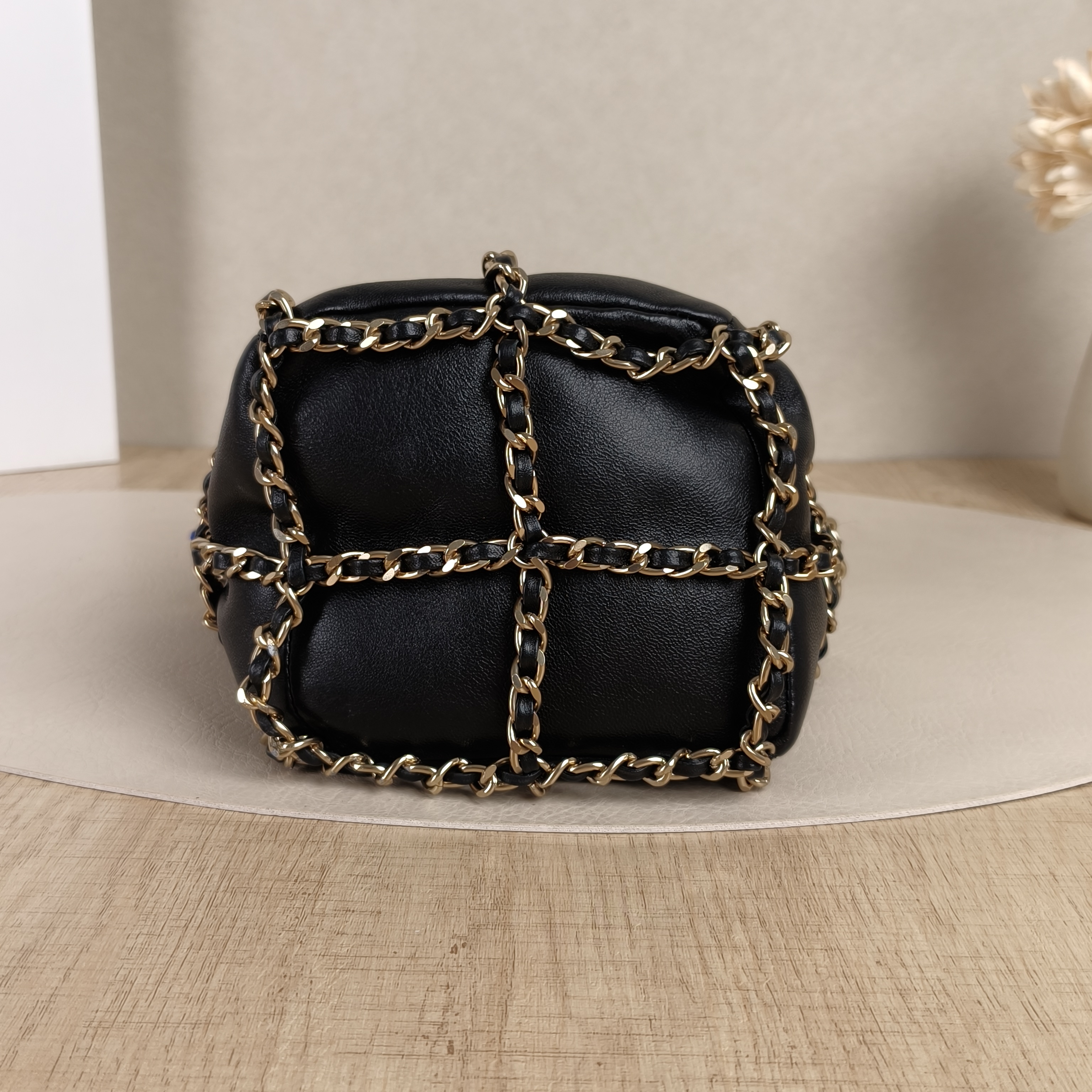 Chanel Crossbody Bag Crossbody Bag Black Lambskin One Size10 × 10 × 14 cm — cover view 3 of 8