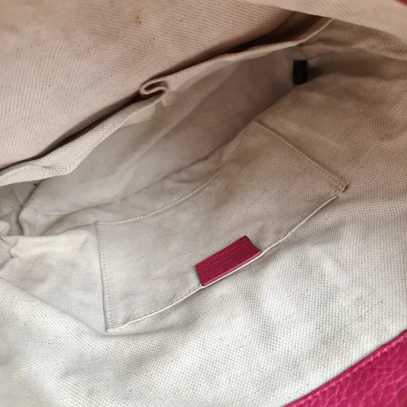 GUCCI Backpack Backpack Red Calfskin 24 × 9.5 × 25 cm — detail view 2 of 14