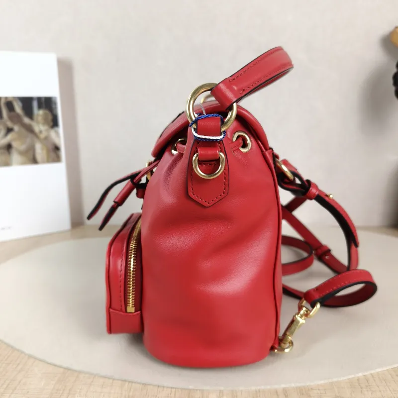 Miumiu Backpack Backpack Red Calfskin Mini 14 × 10 × 17 cm — detail view 9 of 12