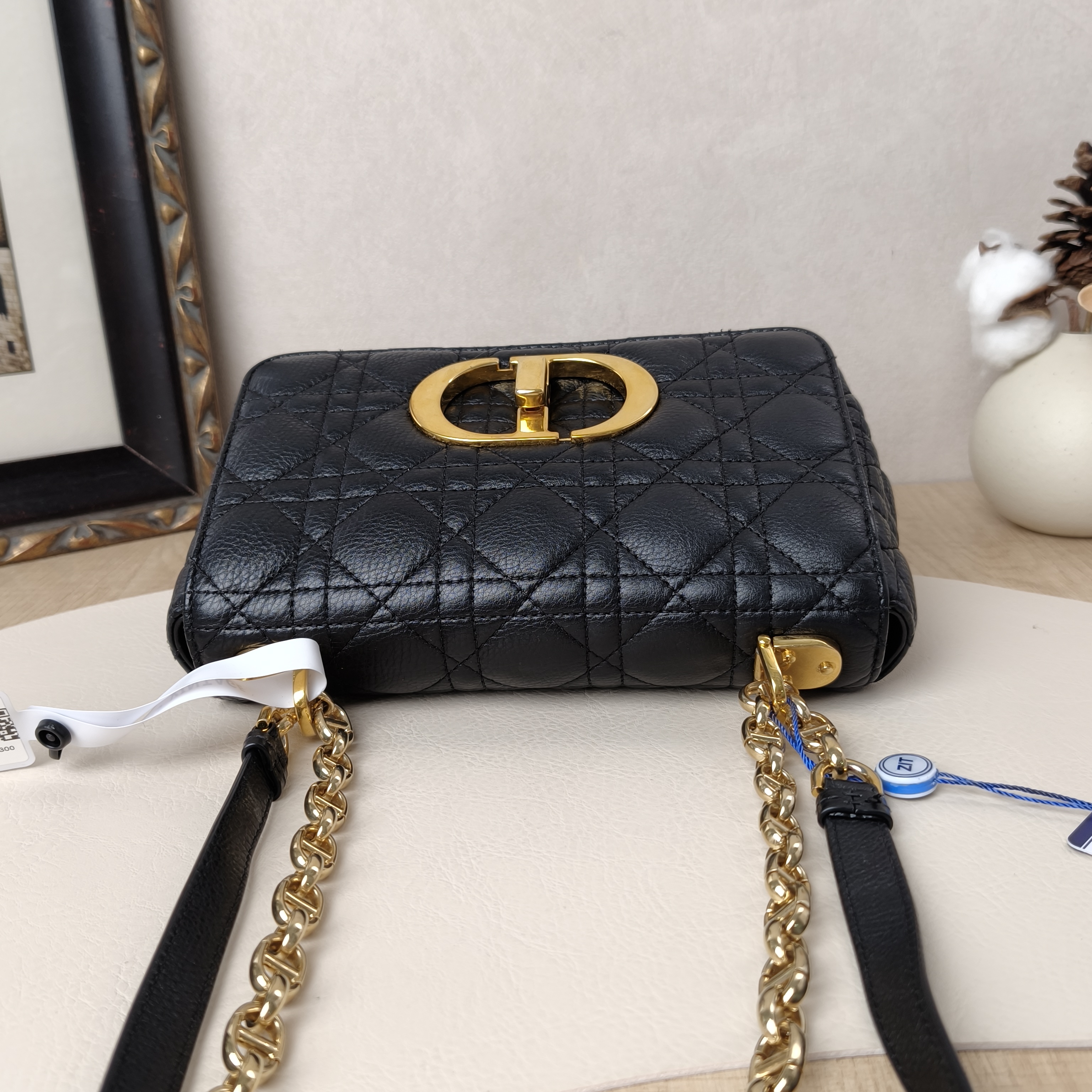 DIOR Crossbody Bag Caro Chain Bag Black CC alfskin Small20 × 7 × 13.5 cm — cover view 6 of 8
