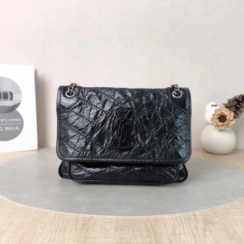 SAINT LAURENT Crossbody Bag Niki D Waxed Leather Calfskin Small21 × 7.5 × 16 cm