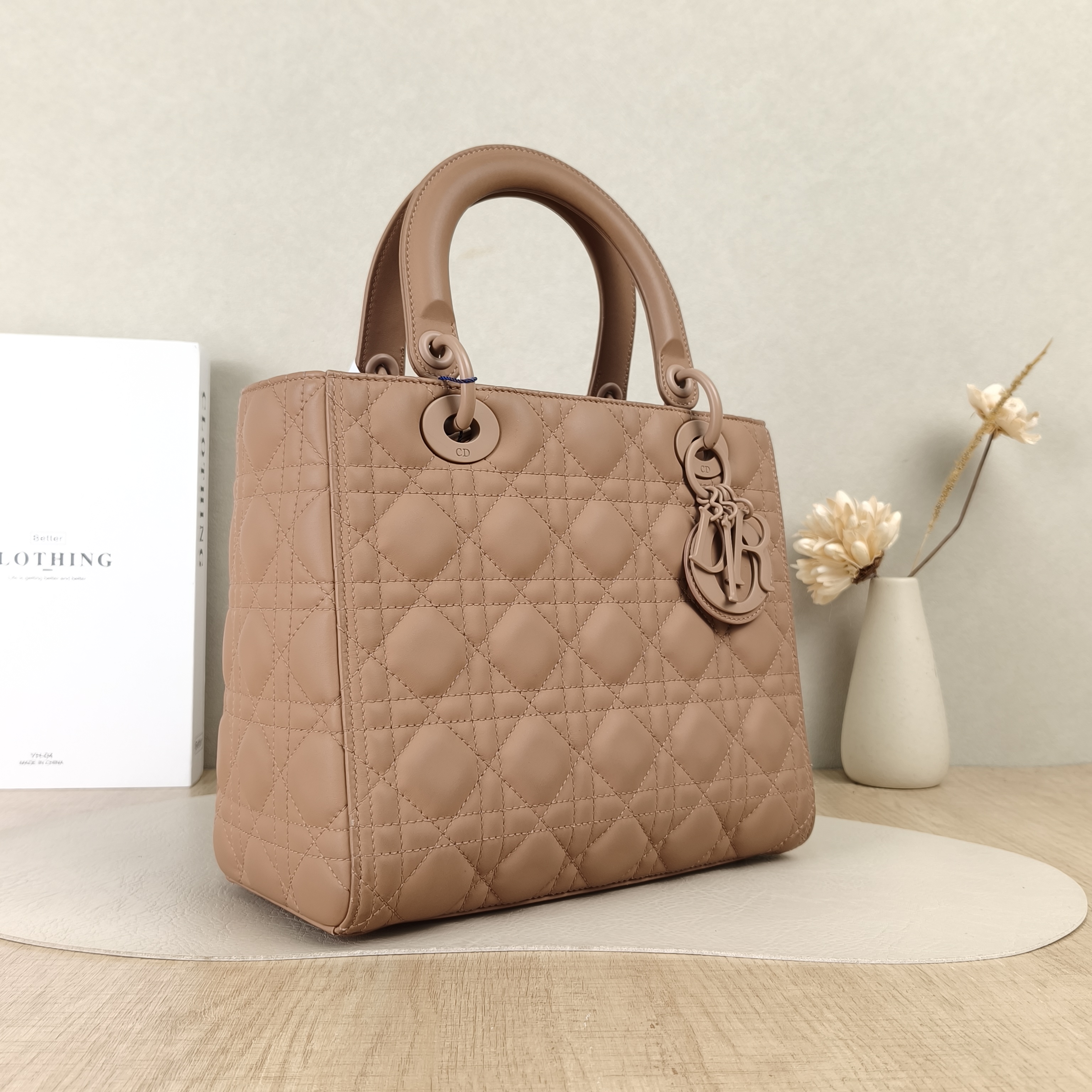 DIOR Top Handle Bag Lady Lady Dior Bag Pink Calfskin Medium24 × 12 × 21 cm — cover view 2 of 5