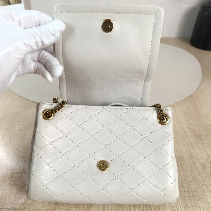 SAINT LAURENT Crossbody Bag NOLITA White SL ambskin Mini 18 × 6 × 13 cm — detail view 2 of 12
