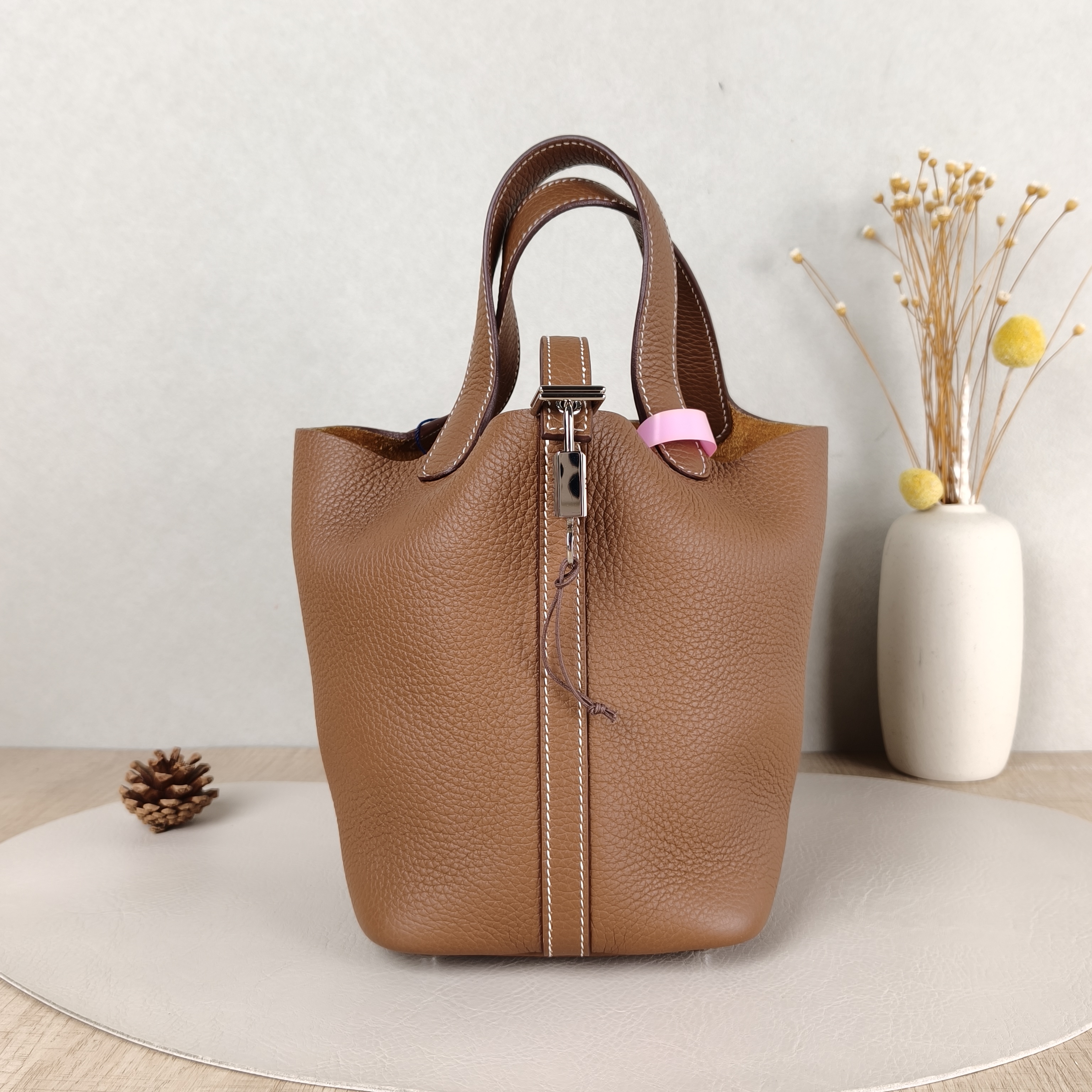 Hermès Top Handle Bag Picotin Lock 18 1837 Brown Taurillon Clemence TC Calfskin Small18 × 13 × 18 cm