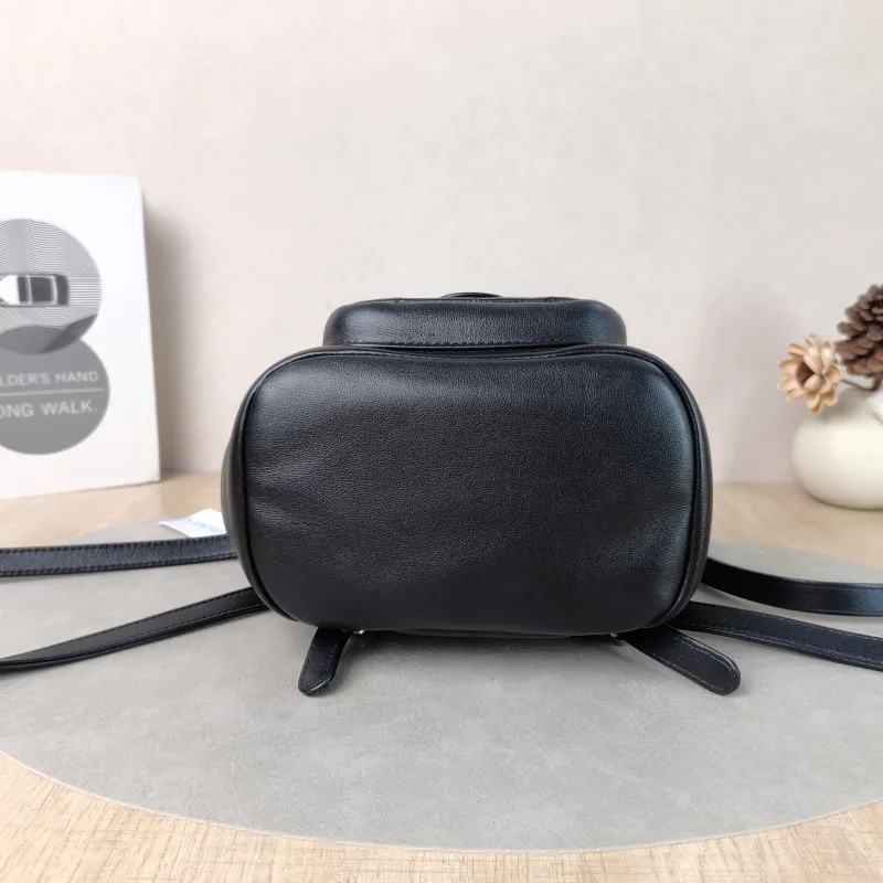 Chanel Backpack Duma Black Calfskin Small18 × 12 × 18.5 cm — cover view 2 of 5