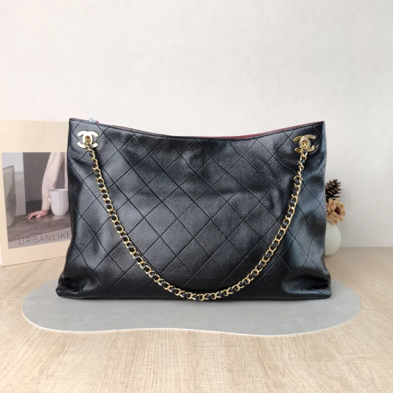 Chanel Shoulder Bag tote Black Lambskin One Size 41 × 9 × 27 cm