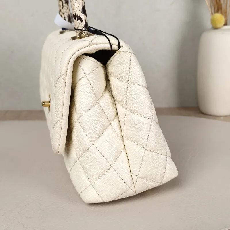 Chanel Top Handle Bag Coco Handle​ Beige Grained Calfskin Small 24 × 10 × 14 cm 26 — detail view 10 of 12