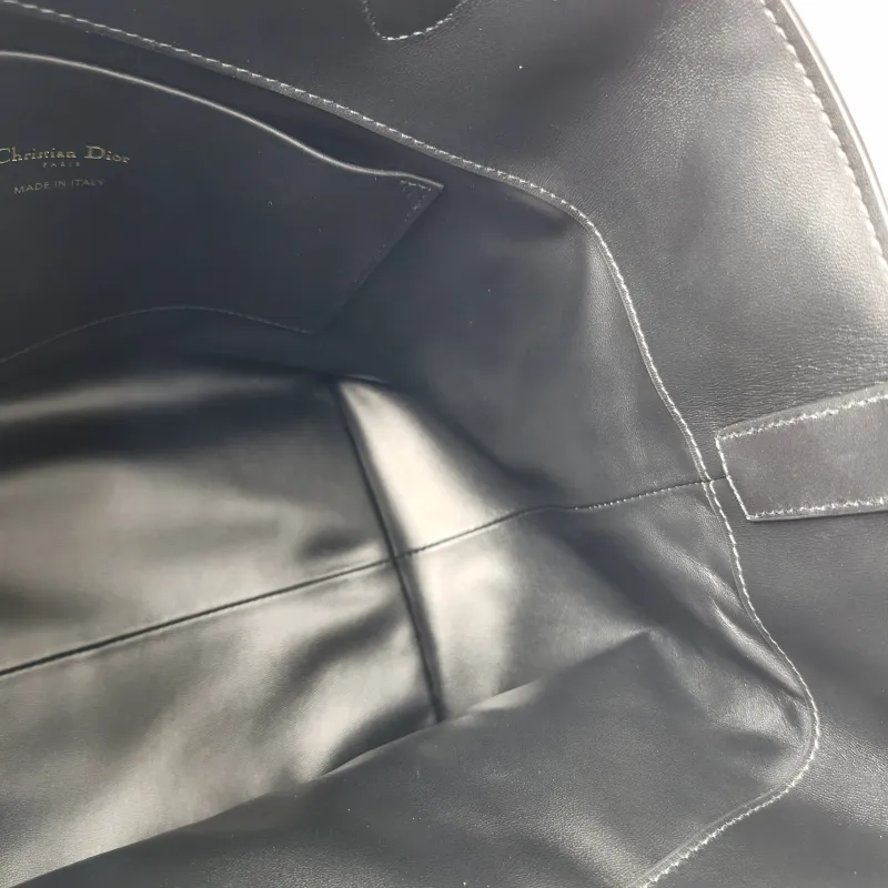 DIOR Top Handle Bag TOUJOURS Edition Black Calfskin Medium 23 × 16 × 24 cm — detail view 3 of 14