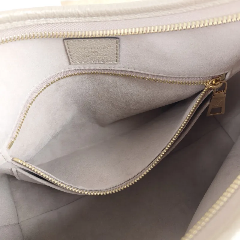 Louis Vuitton Crossbody Bag Carryall Calfskin Small 29.5 × 12 × 24 cm — detail view 1 of 14