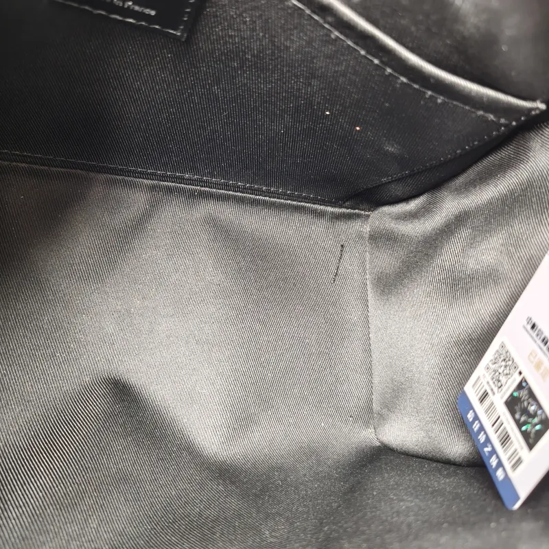 Louis Vuitton Crossbody Bag City Keepall Black PVC Medium 27 × 13 × 17 cm — detail view 10 of 12
