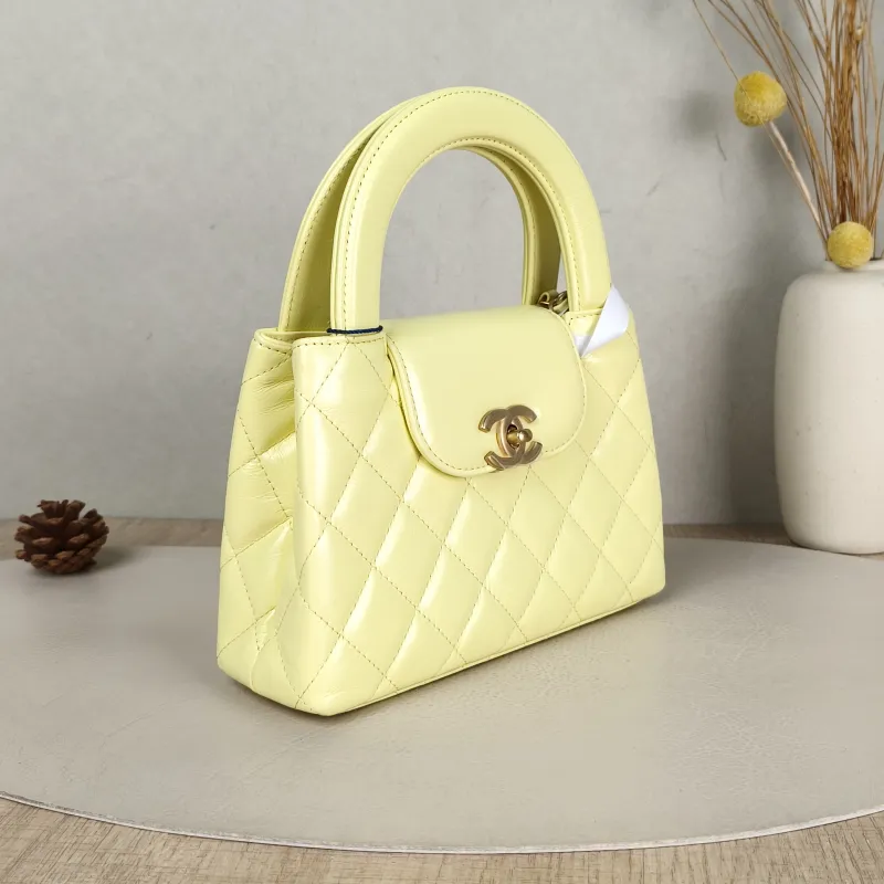 Chanel Crossbody Bag Kelly Yellow Waxed Leather Mini 19 × 7 × 13 cm — cover view 3 of 6