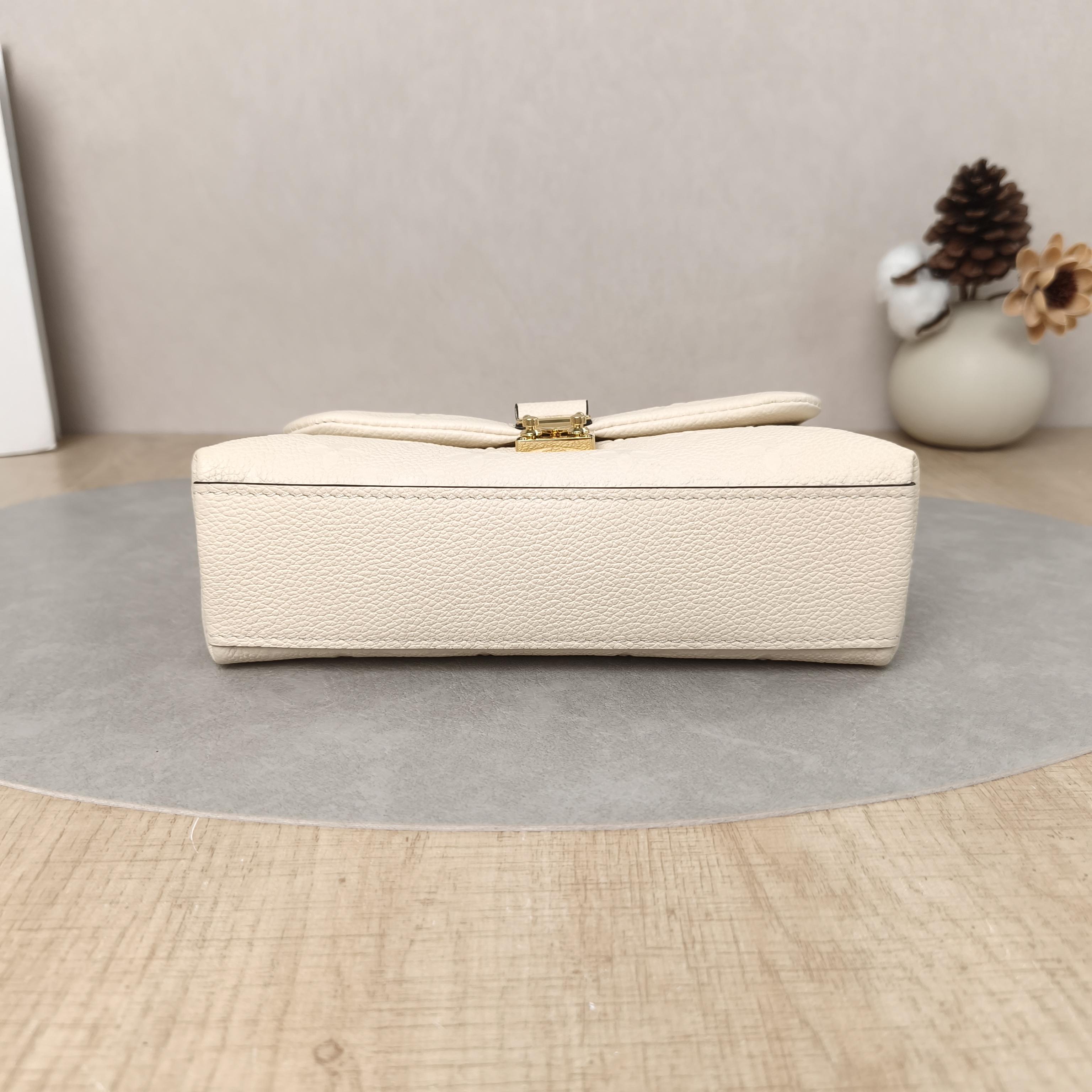 Louis Vuitton Crossbody Bag MADELEINE White Empreinte Embossed Calfskinnano21 × 6 × 12.5 cm — cover view 5 of 5