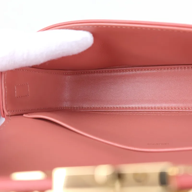 CELINE Shoulder Bag CLAUDE Shoulder Strap Edition Red Calfskin Medium 20.5 × 4 × 11.5 cm — detail view 4 of 11