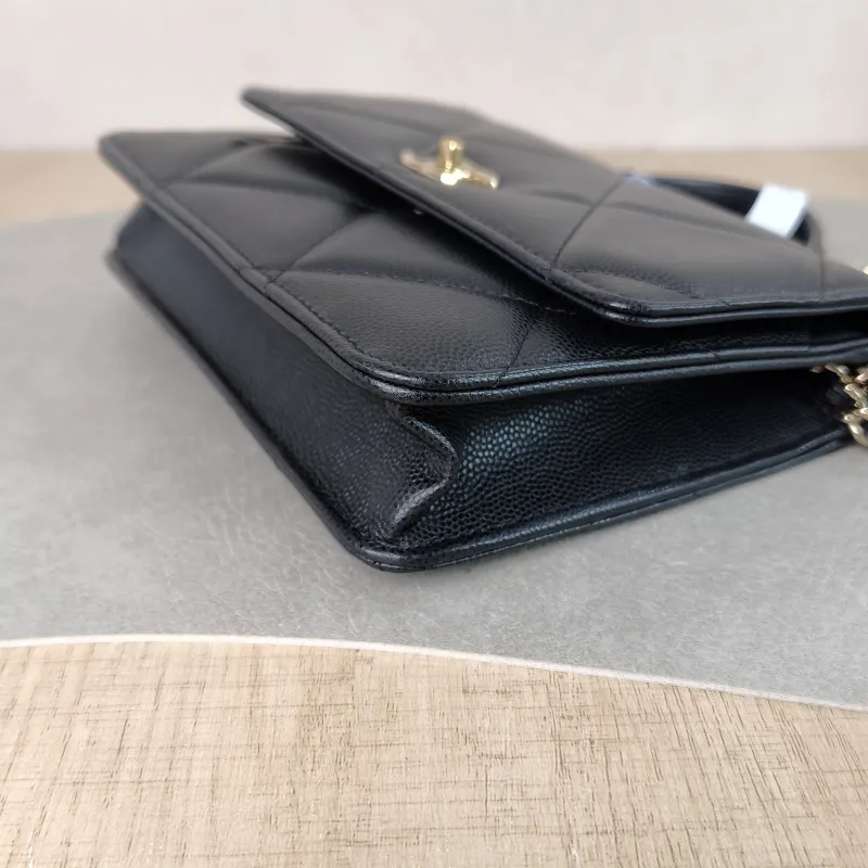 Chanel Backpack Backpack Black Calfskin One Size 18.2 × 5 × 14 cm — detail view 3 of 13