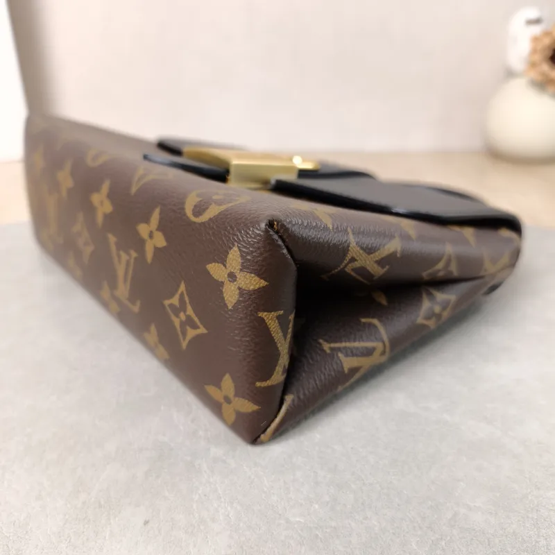 Louis Vuitton Crossbody Bag Locky BB Black PVC BB 20 × 7.5 × 16 cm — detail view 13 of 14
