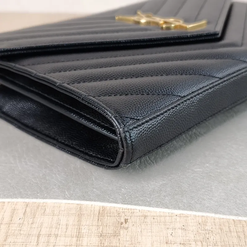 SAINT LAURENT Crossbody Bag CASSANDRE ENVELOPE Black Calfskin One Size 22.5 × 4 × 14 cm — detail view 6 of 13