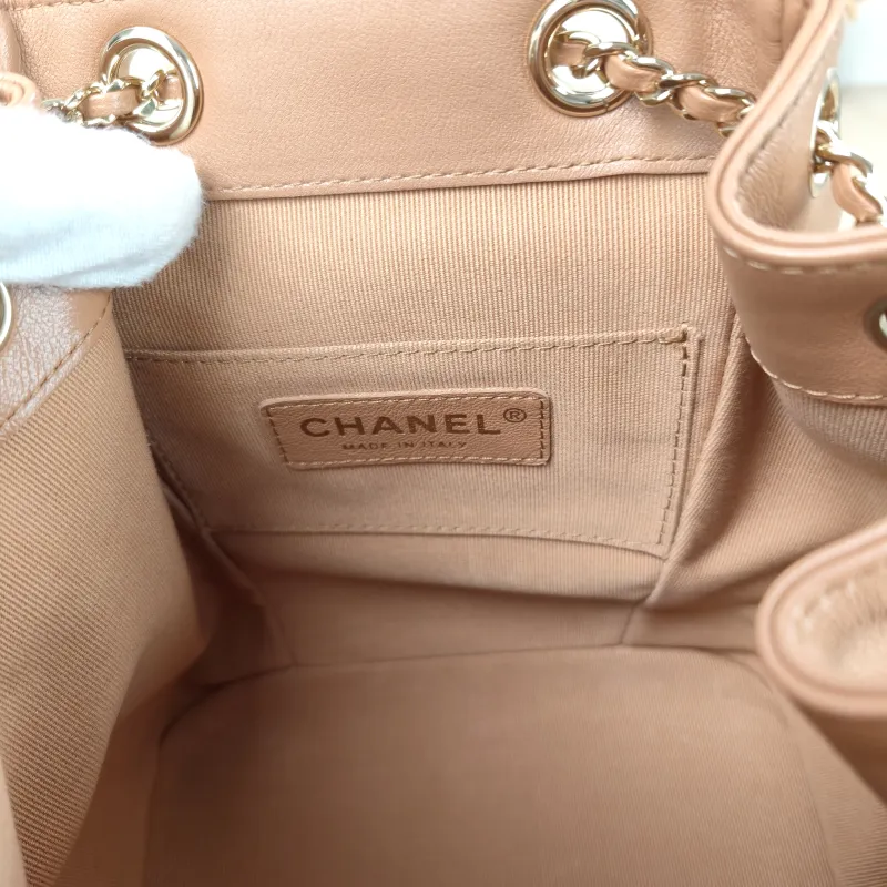 Chanel Backpack Duma Calfskin One Size18 × 12 × 18.5 cm — detail view 6 of 15