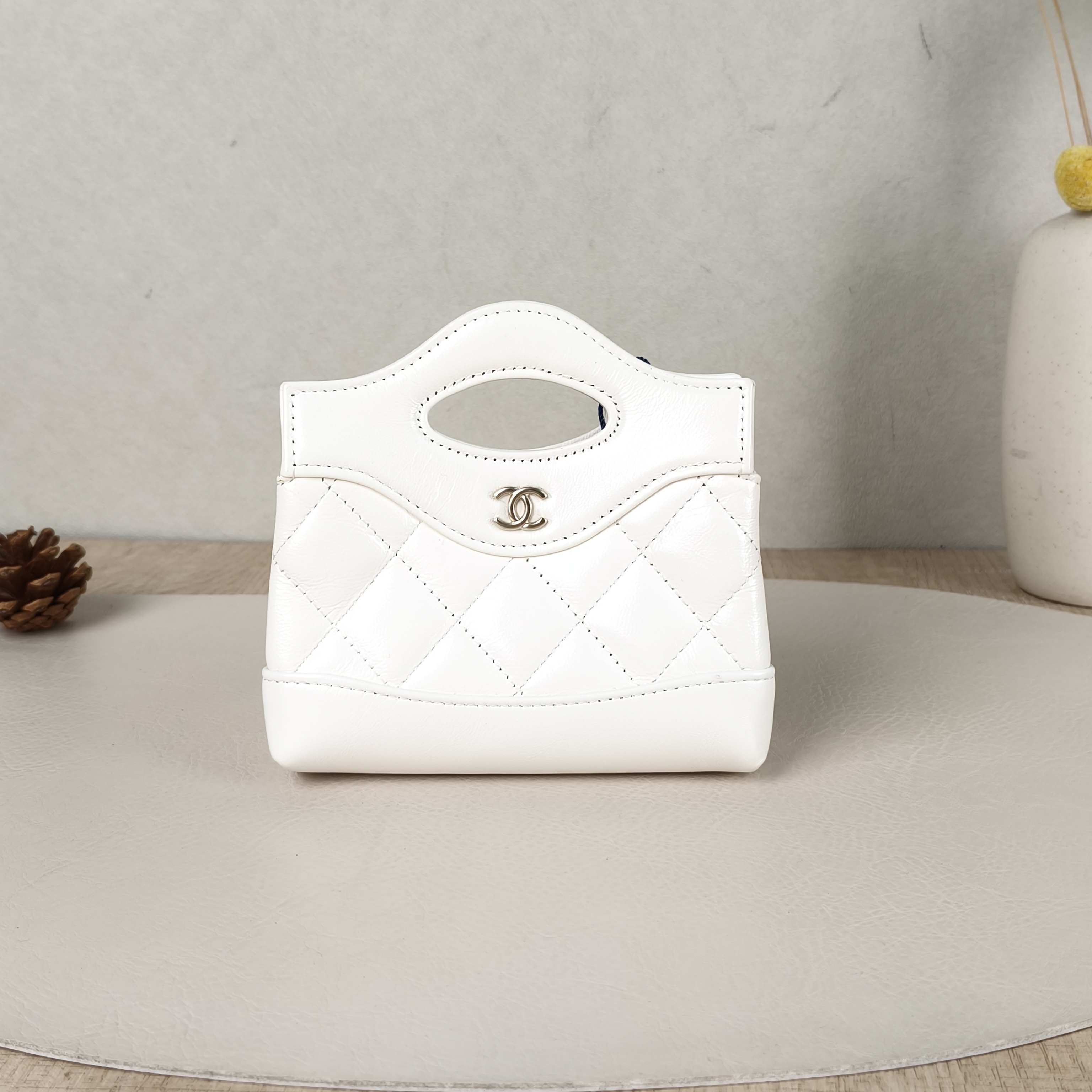 Chanel Crossbody Bag31Bag White Waxed Leather Mini13 × 4 × 12 cm