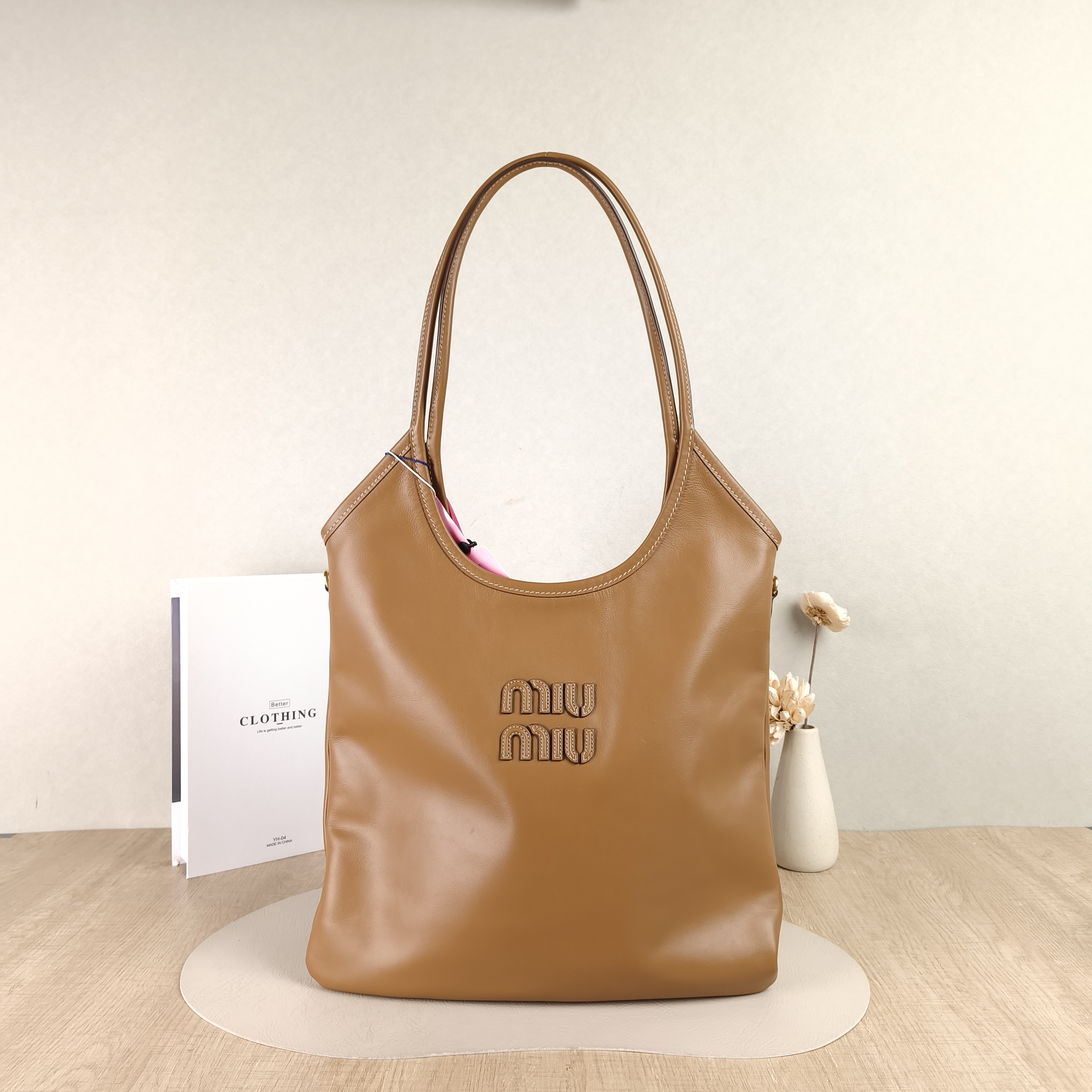 Miumiu Shoulder Bag IVY Tote Shopping Tote CC alfskin Medium35*40