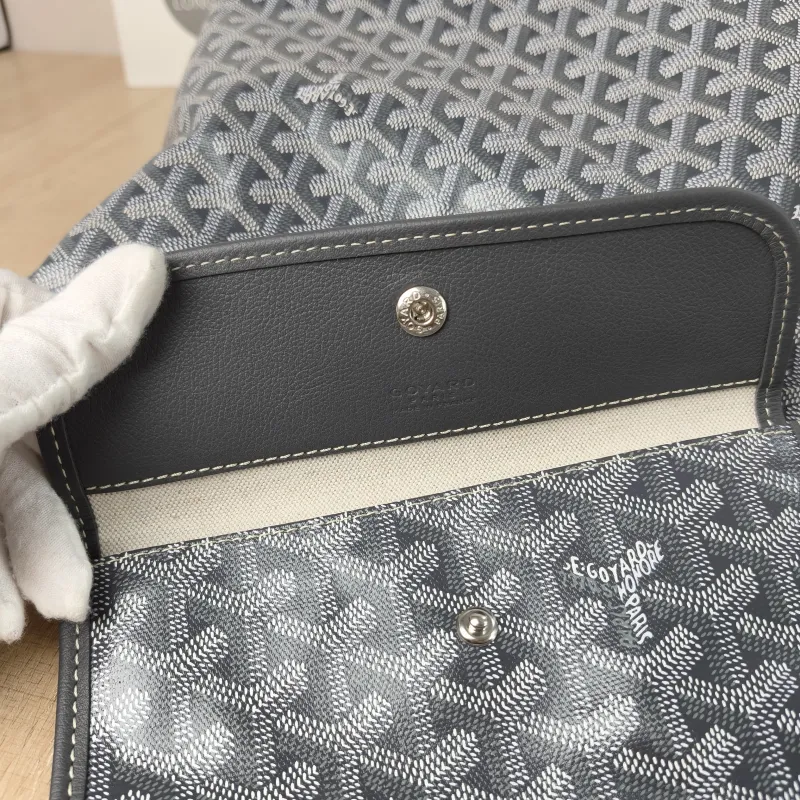 GOYARD Shoulder Bag Boheme Hobo​ Grey ine Canvas Small 43 × 14 × 27 cm — detail view 2 of 14