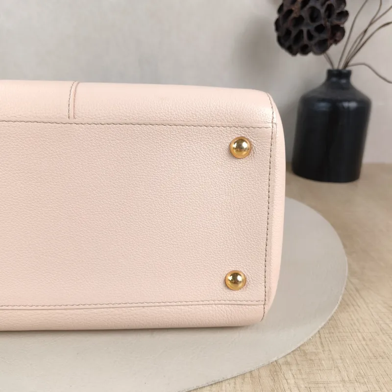 DELVAUX Top Handle Bag Brillant Pink Calfskin Medium29 × 15 × 22 cm — detail view 1 of 13