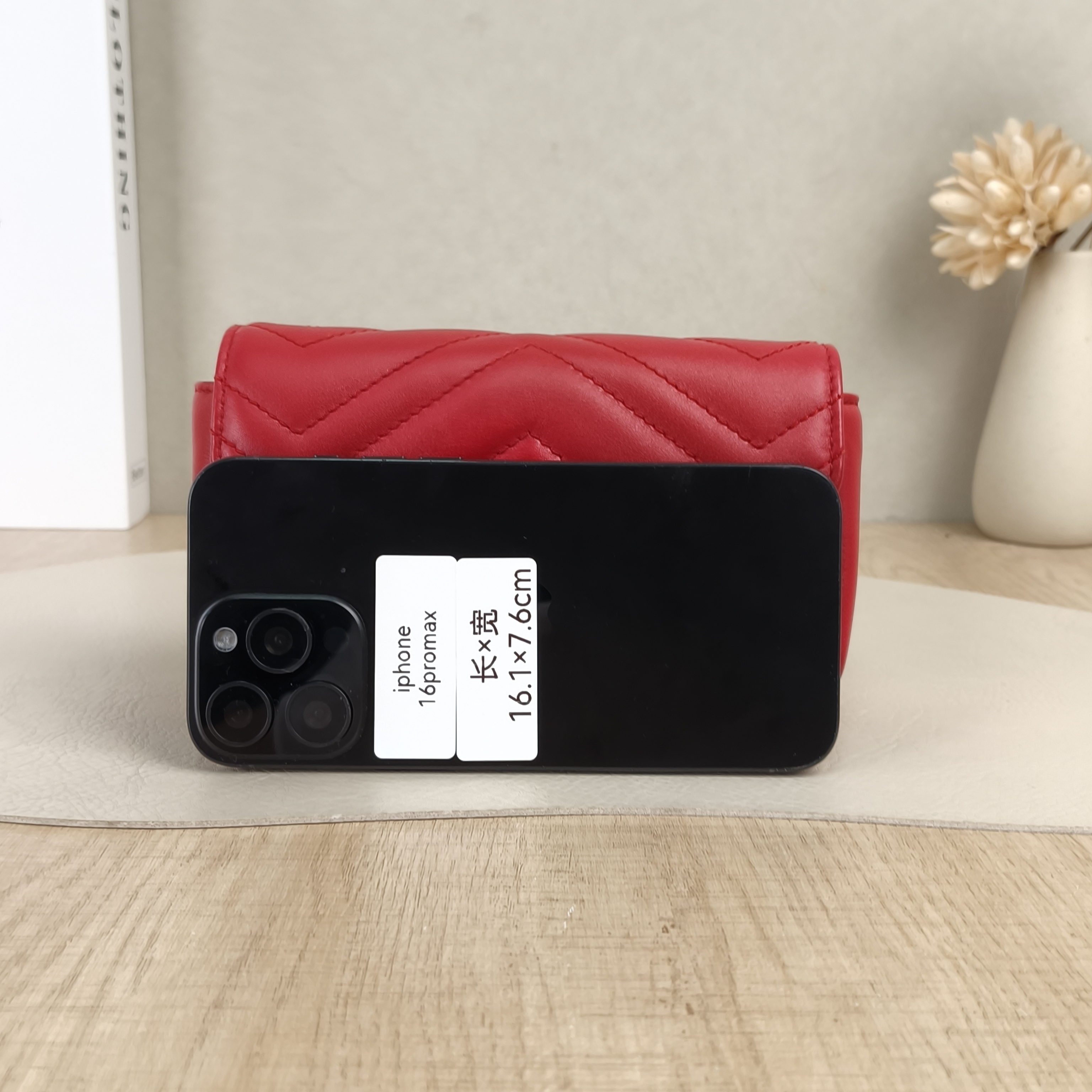 GUCCI Crossbody Bag GG Marmont Mini Marmont Mini Red Calfskinmini16.5 × 4.5 × 9.5 cm — cover view 2 of 6