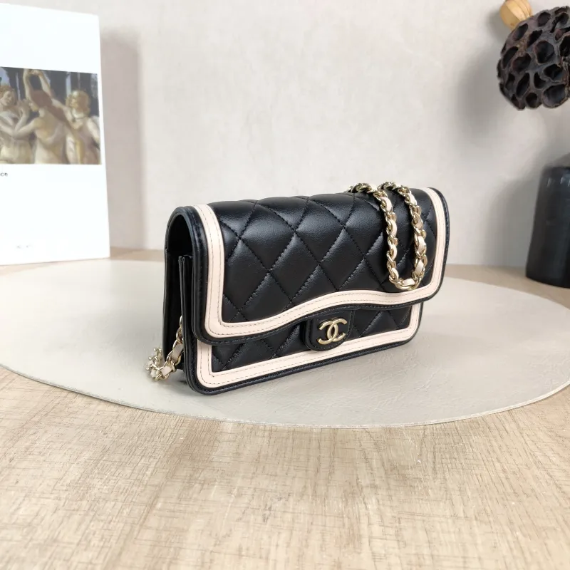 Chanel Crossbody Bag CF Mini WOC Crossbody Bag Black Pink Lambskin One Size 17 × 4 × 10 cm — cover view 4 of 5