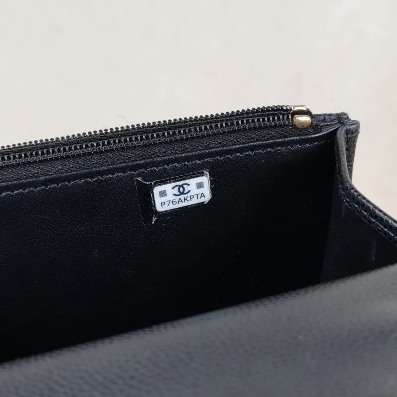 Chanel Backpack Backpack Black Grained Calfskin One Size18.2 × 5 × 14 cm — detail view 3 of 11