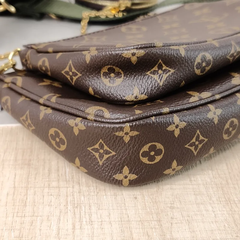 Louis Vuitton Crossbody Bag Multi Pochette Accessoires Shoulder Strap PVC Small 24 × 4 × 13.5 cm — detail view 1 of 11