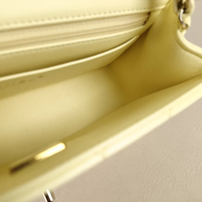 Chanel Crossbody Bag Classic Flap Large Mini CF Mini Yellow Lambskin mini 20 × 6 × 12 cm — detail view 10 of 13