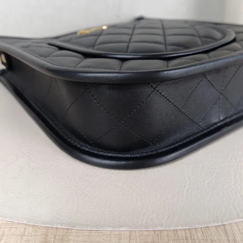 Chanel Crossbody Bag 24s hobo Black Calfskin One Size 22 × 6 × 24 cm — detail view 8 of 11