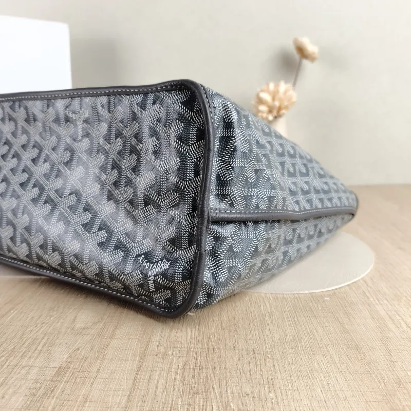 GOYARD Shoulder Bag SAINT LOUIS Shopping Tote Grey PVC Small 34 × 15 × 28 cm — detail view 8 of 10