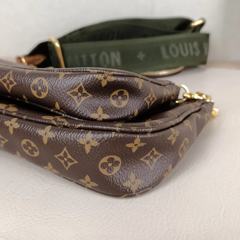Louis Vuitton Crossbody Bag Multi Pochette Accessoires Shoulder Strap PVC Small 24 × 4 × 13.5 cm — detail view 10 of 15