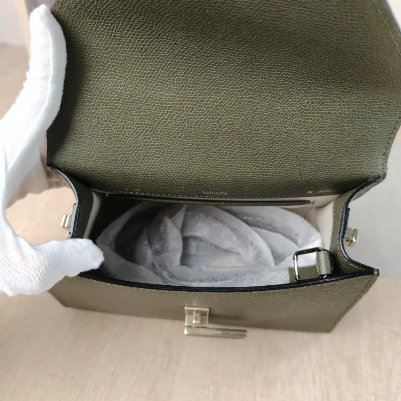 Valextra Crossbody Bag lside Top Handle Crossbody Bag Green Calfskin Small 22 × 12 × 16 cm — detail view 2 of 16