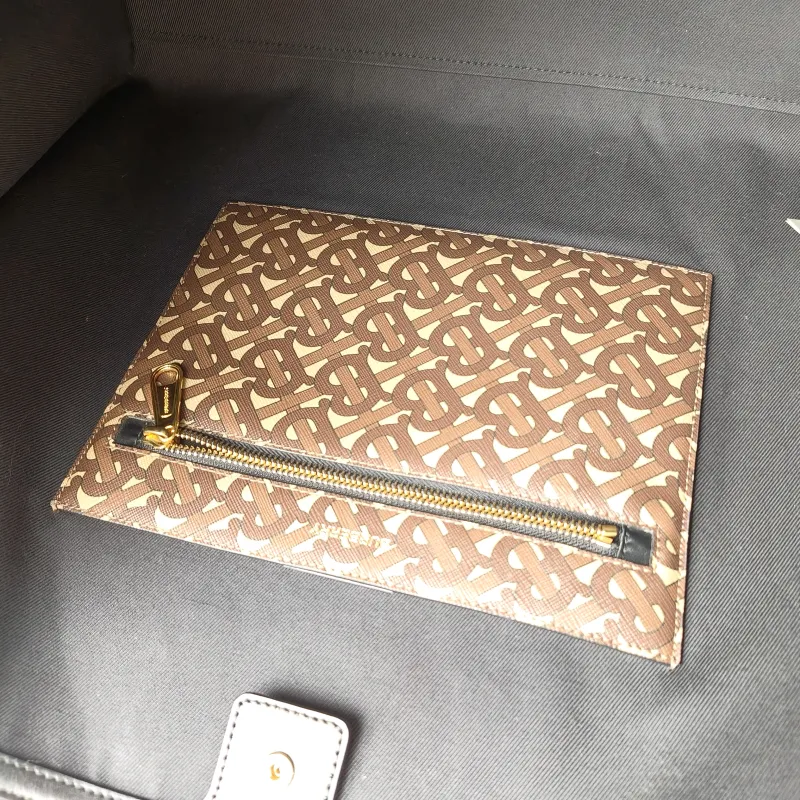 BURBERRY Top Handle Bag Tote Bag Colorblock PVC One Size43 × 15 × 34 cm — detail view 6 of 10