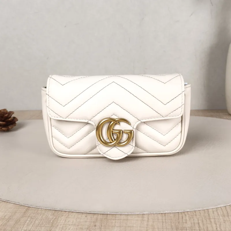 GUCCI Crossbody Bag GG Marmont Mini Marmont Mini White Calfskin Mini 16.5 × 4.5 × 9.5 cm