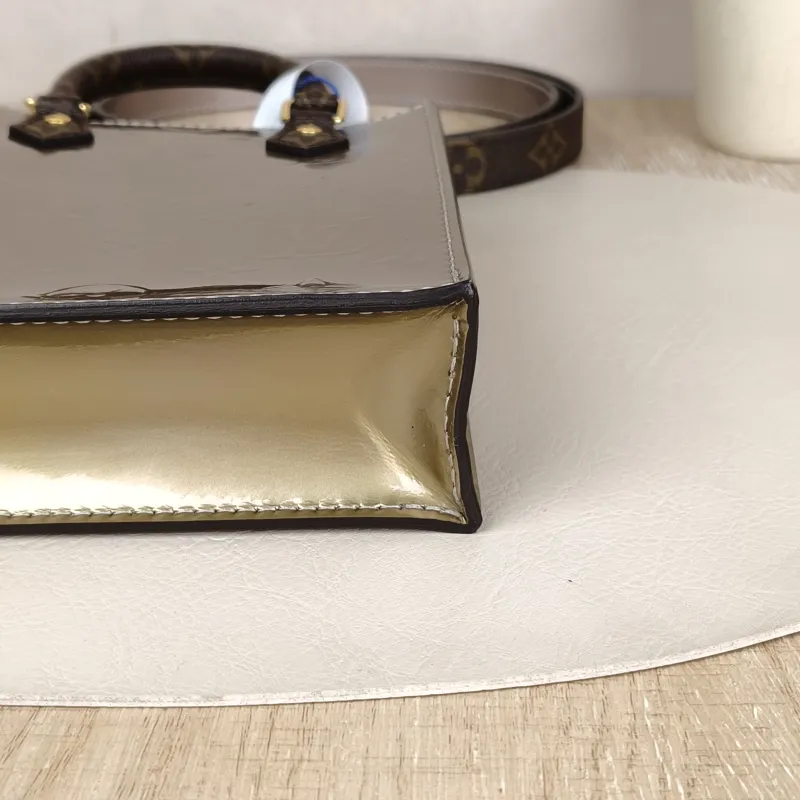 Louis Vuitton Crossbody Bag PETIT SAC PLAT Mini Silver PV Cmini14 × 5 × 17 cm — cover view 6 of 9