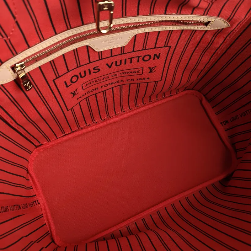 Louis Vuitton Shoulder Bag Neverfull Monogram PVC Medium 31 × 14 × 28 cm — detail view 3 of 11