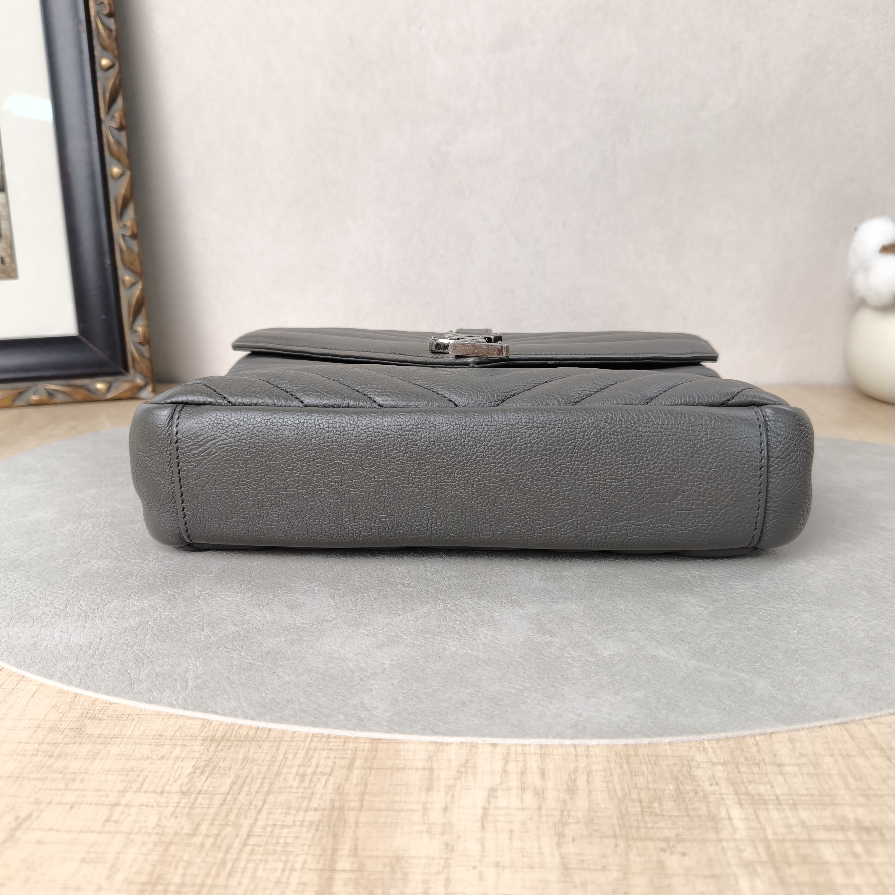SAINT LAURENT Shoulder Bag COLLEGE Grey Calfskin24 × 6.5 × 17 cm — cover view 2 of 5