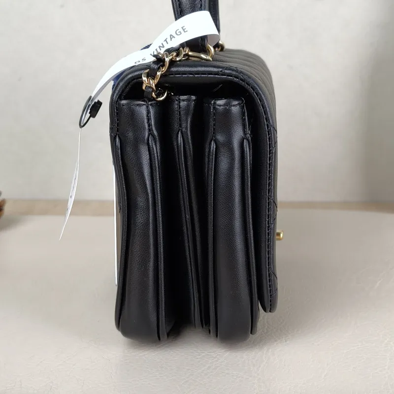 Chanel Crossbody Bag Top Handle Crossbody Bag Black Calfskin 16 × 8.5 × 13 cm 25 — detail view 5 of 14