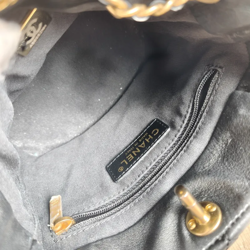 Chanel Backpack Backpack Black Calfskin Small16.5 × 12 × 16 cm — detail view 3 of 12