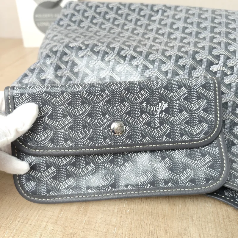 GOYARD Shoulder Bag Boheme Hobo​ Grey ine Canvas Small 43 × 14 × 27 cm — detail view 10 of 14