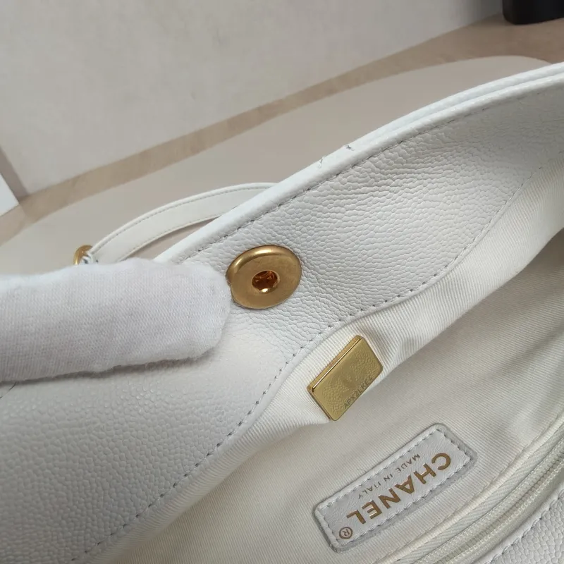 Chanel Shoulder Bag supple twins White Grained Calfskin Small24.5 × 5 × 19 cm — detail view 12 of 15