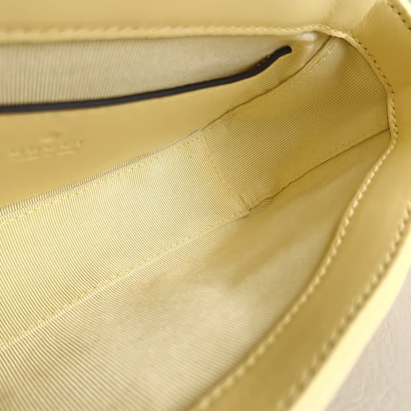 GUCCI Crossbody Bag GG Marmont Small Marmont 22 Yellow Lambskin Small 22 × 6 × 13 cm — detail view 4 of 10