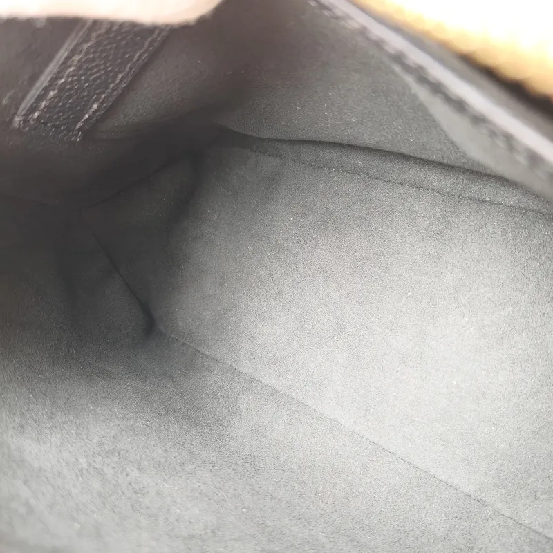 Louis Vuitton Crossbody Bag Boulogne Black Monogram Empreinte Embossed Calfskin Small 26 × 9.5 × 16 cm — detail view 8 of 10