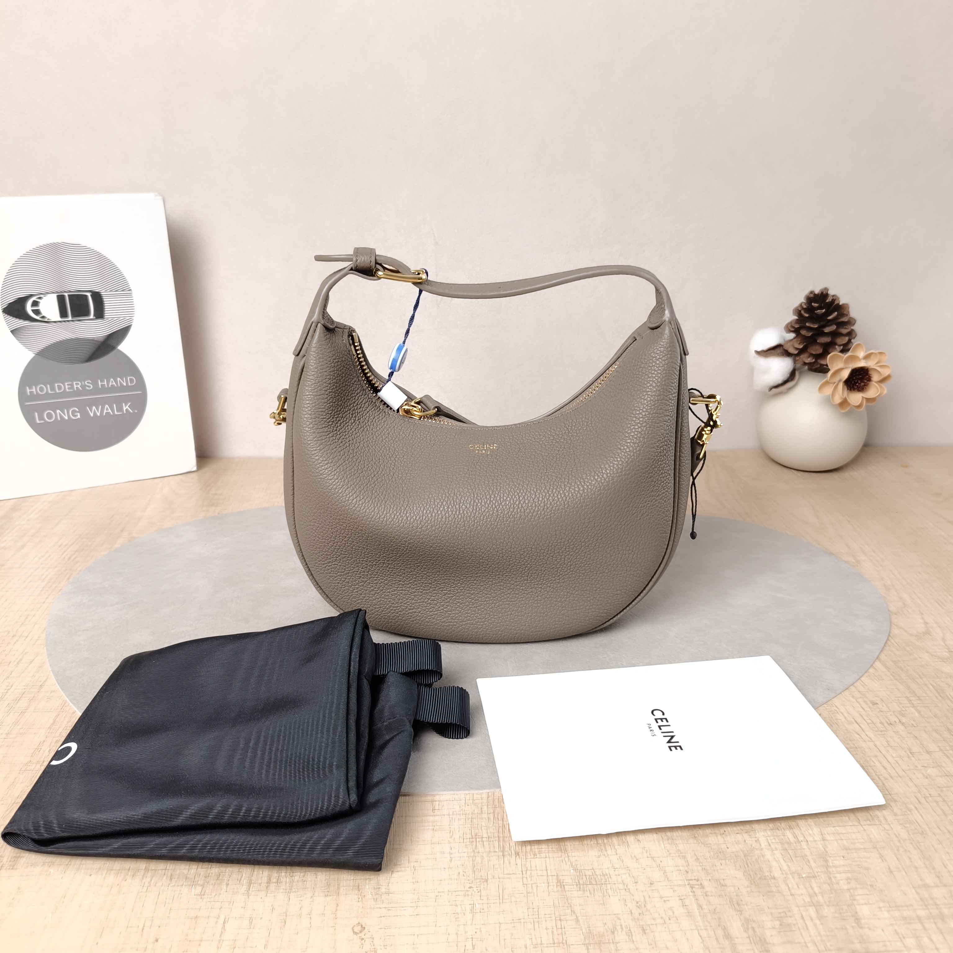 CELINE Crossbody Bag TEEN LULU hobo Grey Calfskin Small21 × 5 × 24 cm — cover view 3 of 6