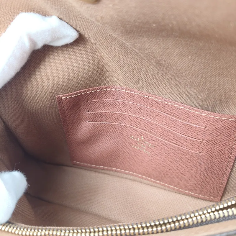 Louis Vuitton Crossbody Bag IVY Monogram PVC Small23.5 × 4.3 × 12 cm — detail view 8 of 12