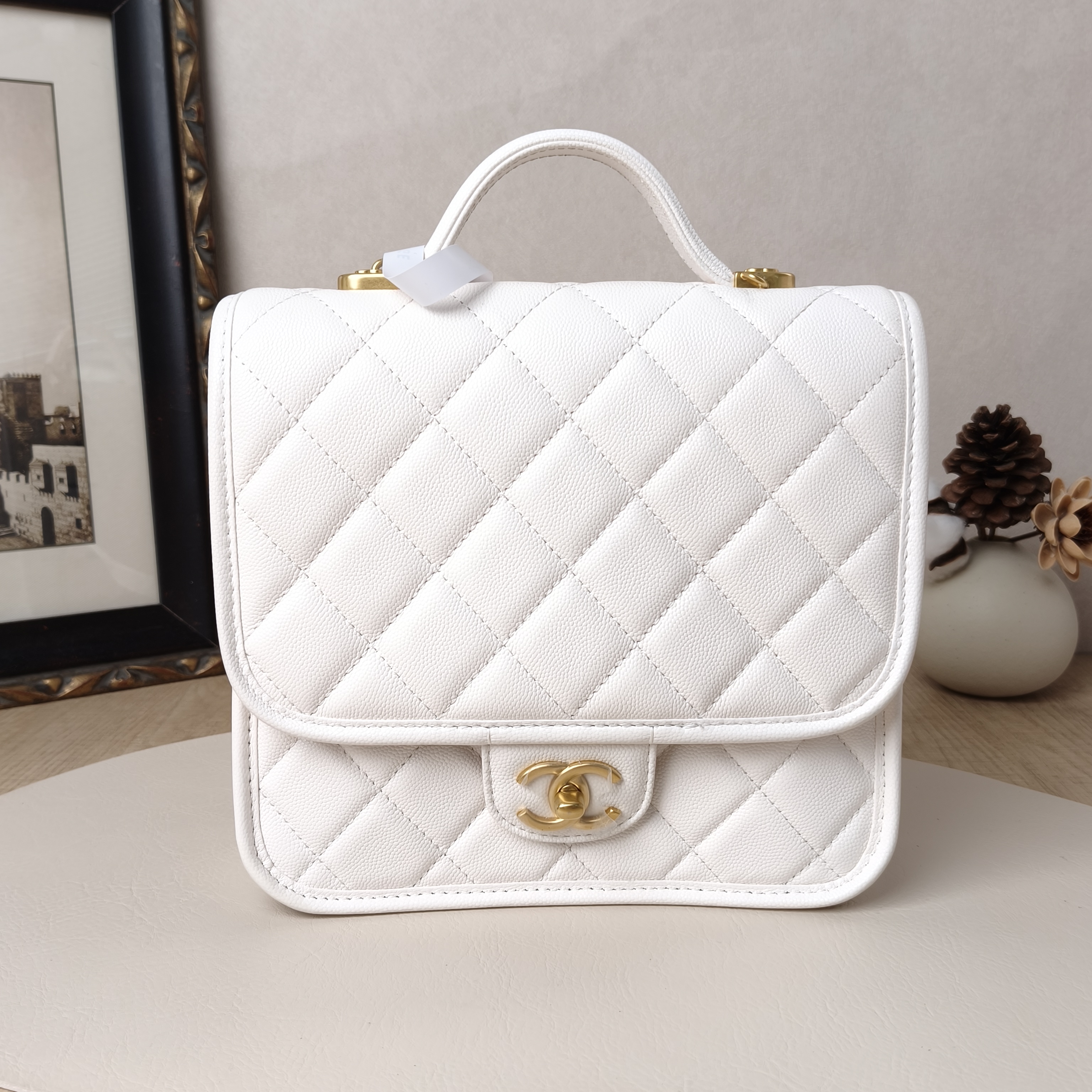 Chanel Backpack25b Backpack White Gold Grained Calfskin One Size22 × 7 × 19.5 cm